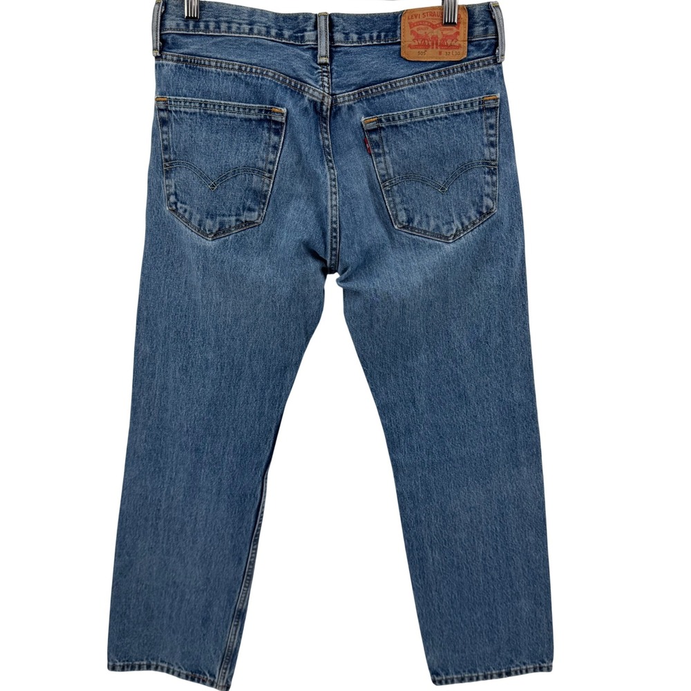 Levi's 505 Regular Fit Jeans Mens 32x30 Blue Medium Wash Straight Leg Denim